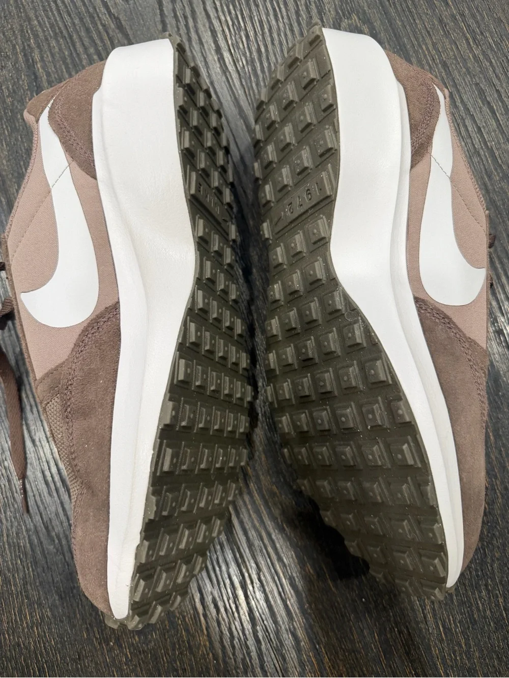 Nike Waffle Debut Mink Brown Vast Grey Shoes Sneaker men’s size 9.5